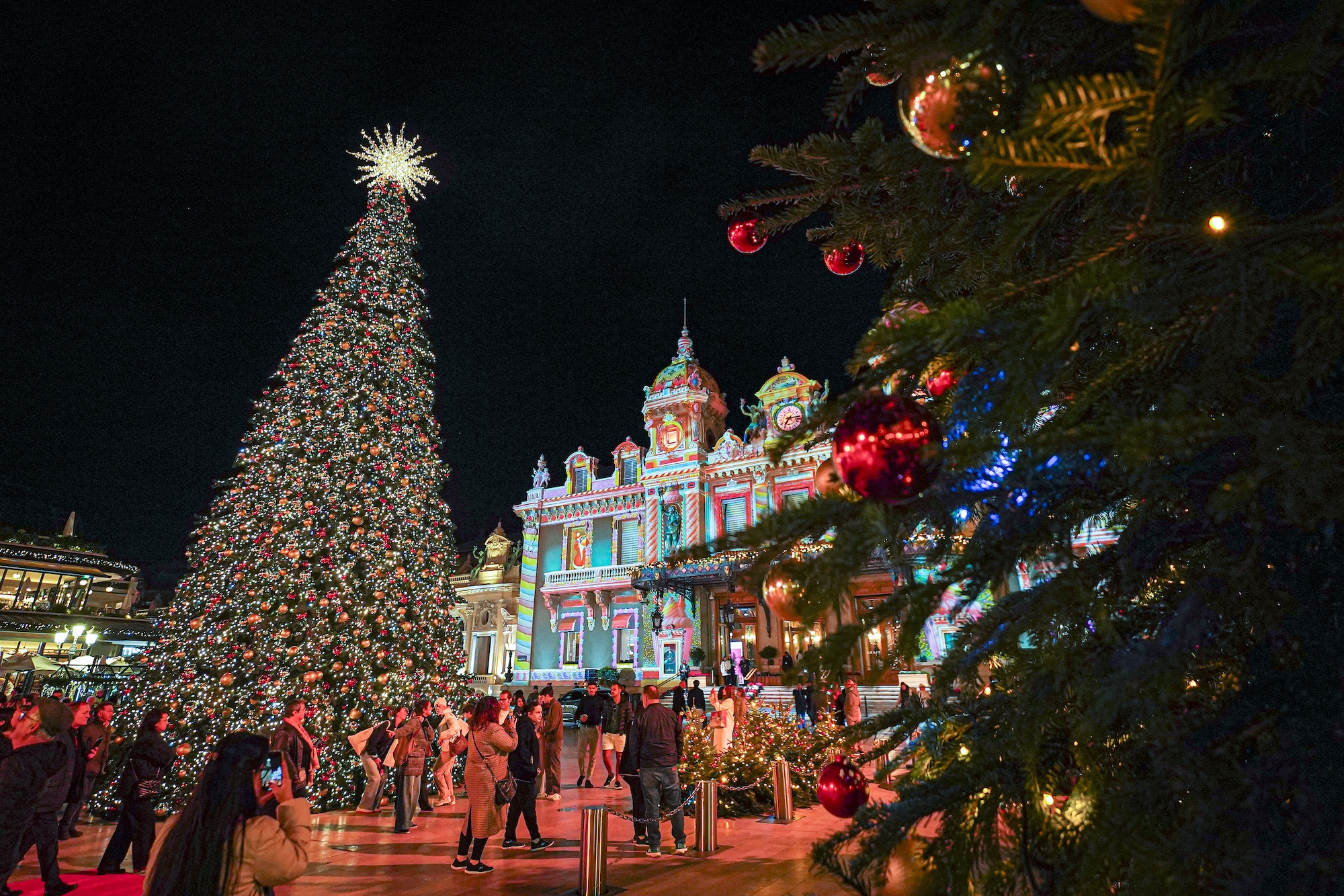 ILLUMINATION-PLACE-CASINO-MC-2024-39